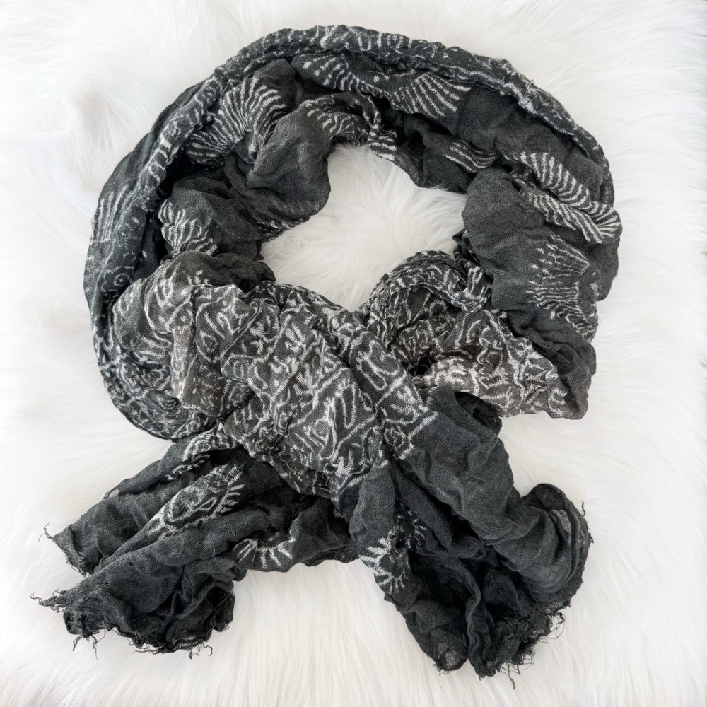 Baba Black & White Peace Print Scarf